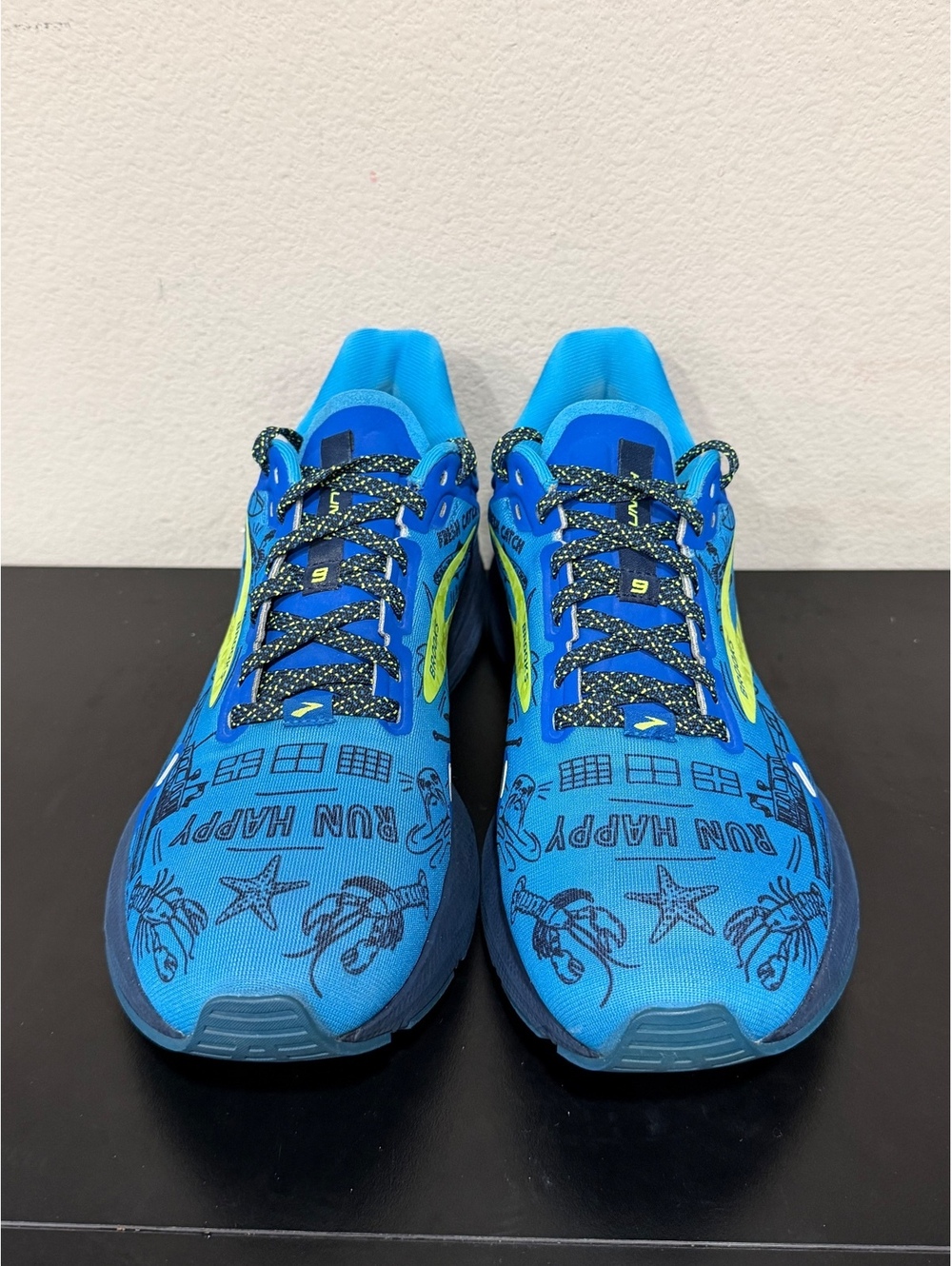 Size 10.5 - Brooks Women’s Launch 9 “Run Wicked Happy - Boston Marathon Edition” - Picture 3 of 6